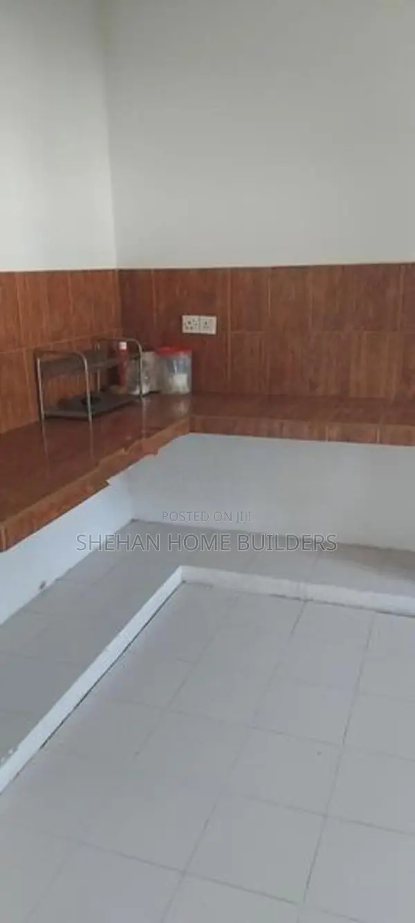 Single storey House For sale in Negmbo Road katuapitya