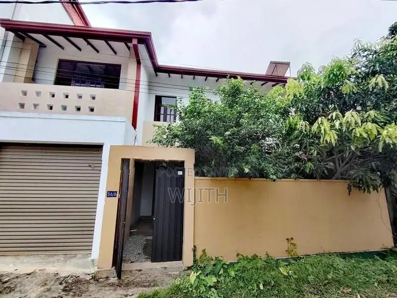 පදිංචියට සෑදු දෙමහල් නිවසක් විකිනිමට කොටිටෙි