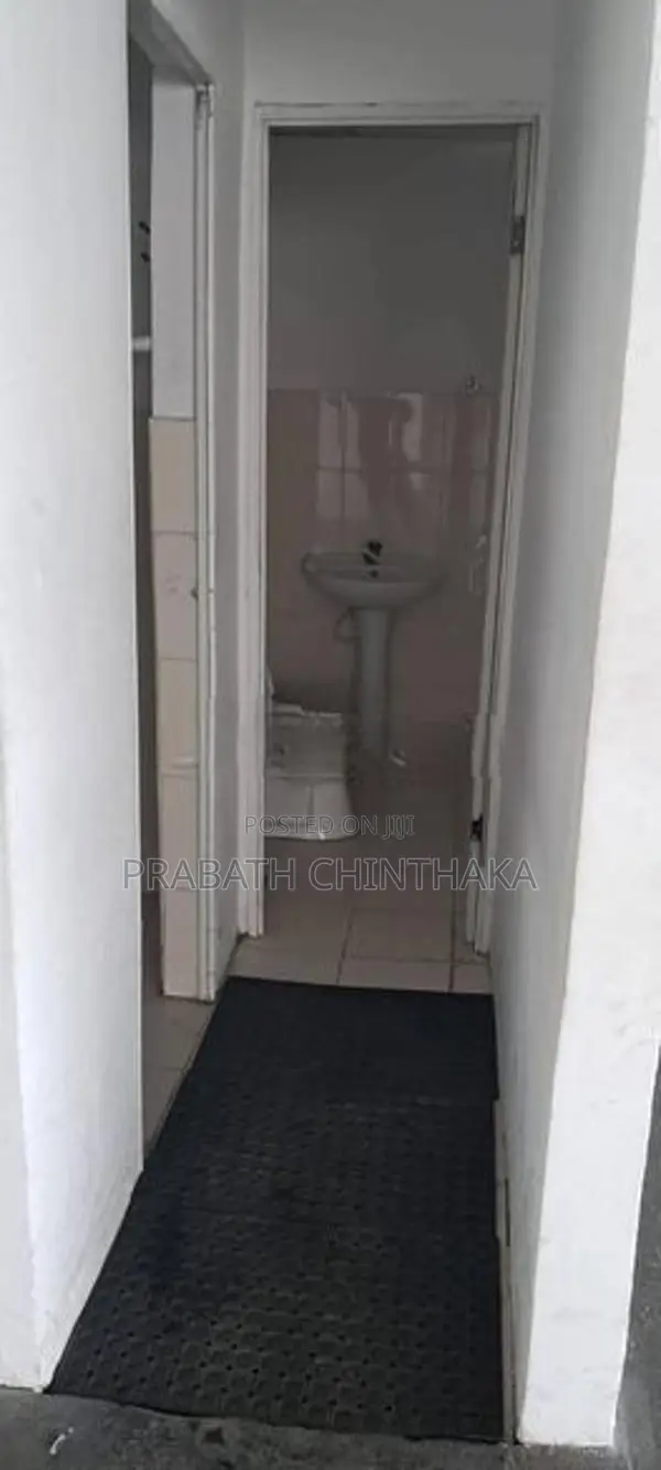 Building for Rent in Nugegoda ( 4th & 2nd floor )