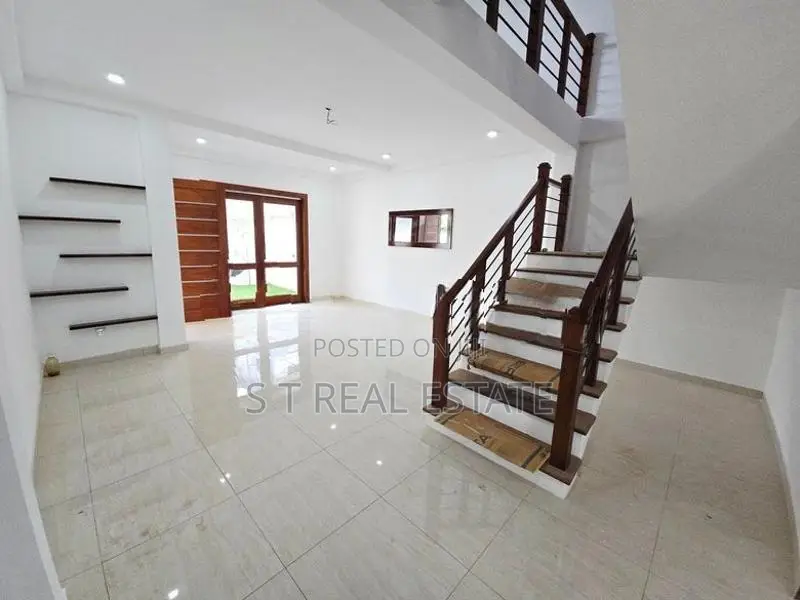Modern Designed Luxury 2 Story House For Sale In Hokandara