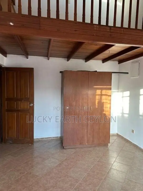 Sale, Beddagana, Unfurnished,3 Story House For Sale (MGS2047)