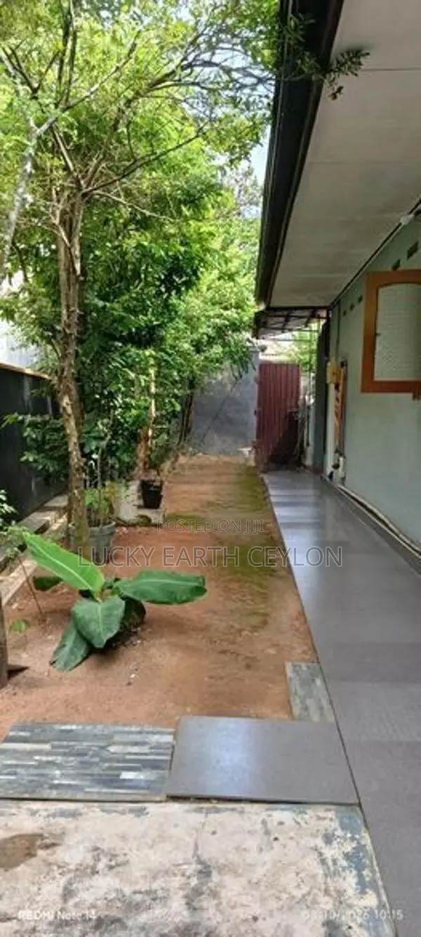 Maharagama Well Maintained Single Story House for Sale (S153)