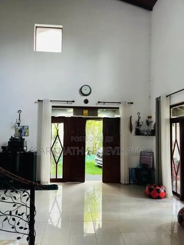 House For Sale in Kiribathgoda Sapugaskanda - 3 Km Away Kadawatha