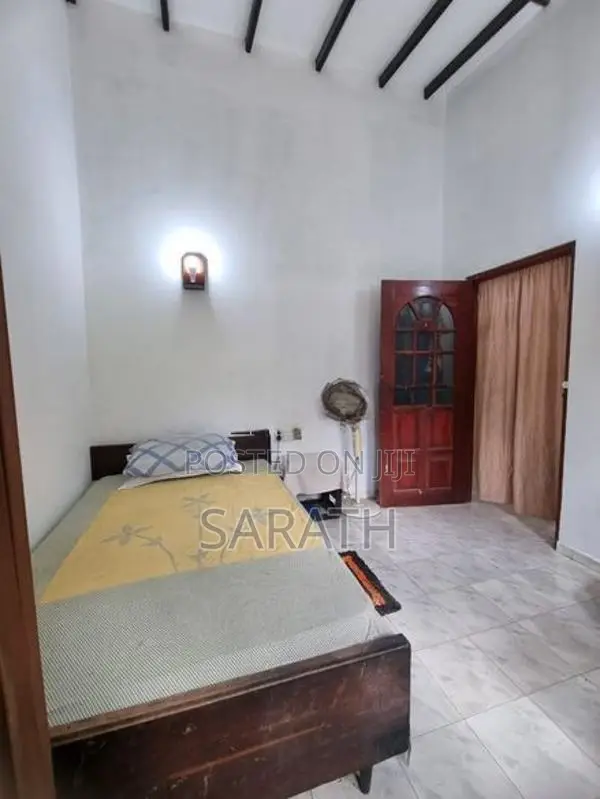 Two Storied House For Sale Athurugiriya