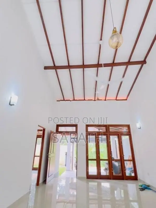 Strong Structure Brand New House sale Athurugiriya