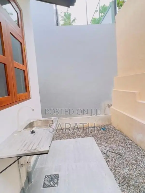 Strong Structure Brand New House sale Athurugiriya