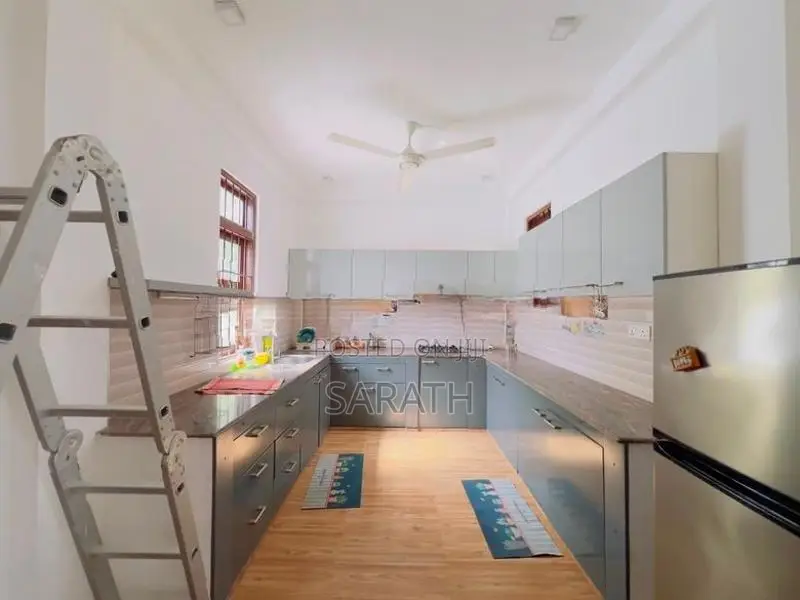 Luxury Good Condition House Sale Athurugiriya