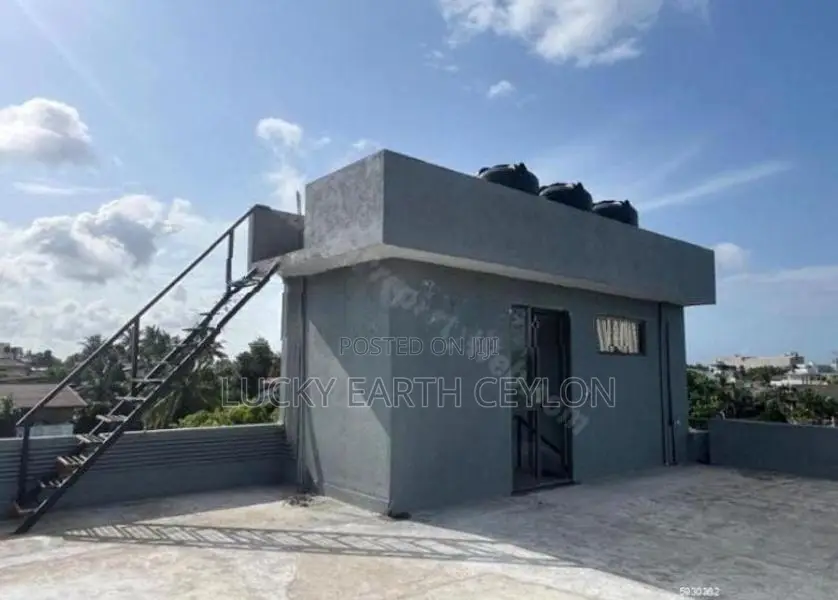 Battarmulla, Furnished, 1ST Floor Apartment For Rent (MG1381)