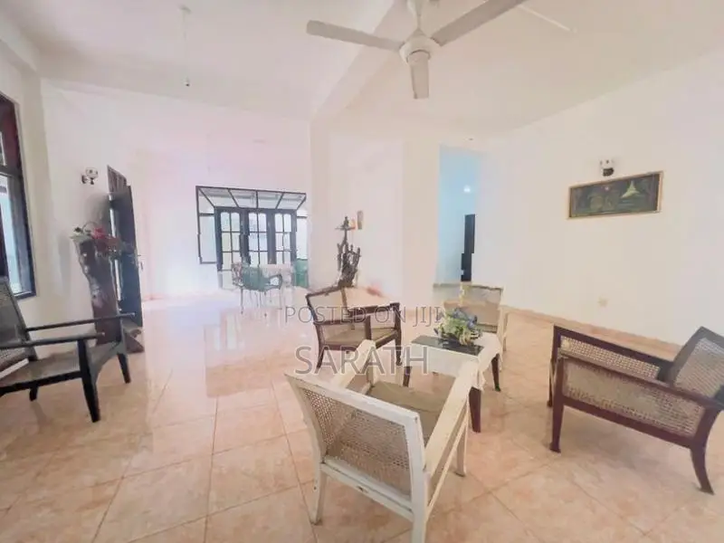 3 Storied House For Sale Athurugiriya