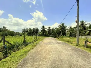 Land For Sale in No. 265 / 8D Watareka Road, Padukka Homagama