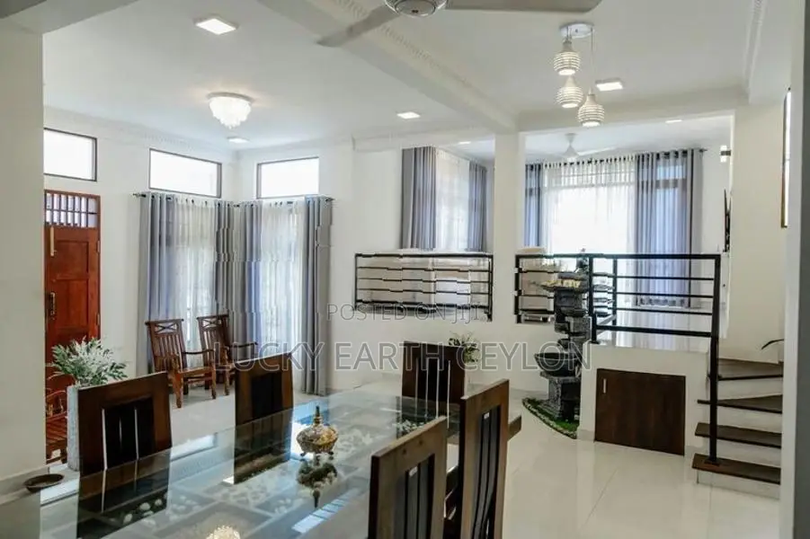 Sale,Pannipitya, 3 Story, Fully Furnished House For Sale (NZMS3074)