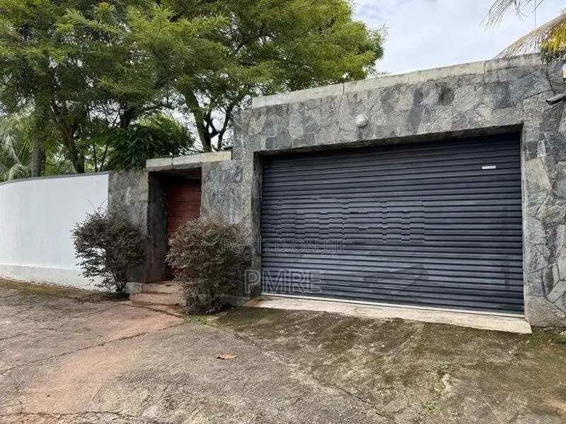 Luxury House for Sale in Ragama, Peralanda road