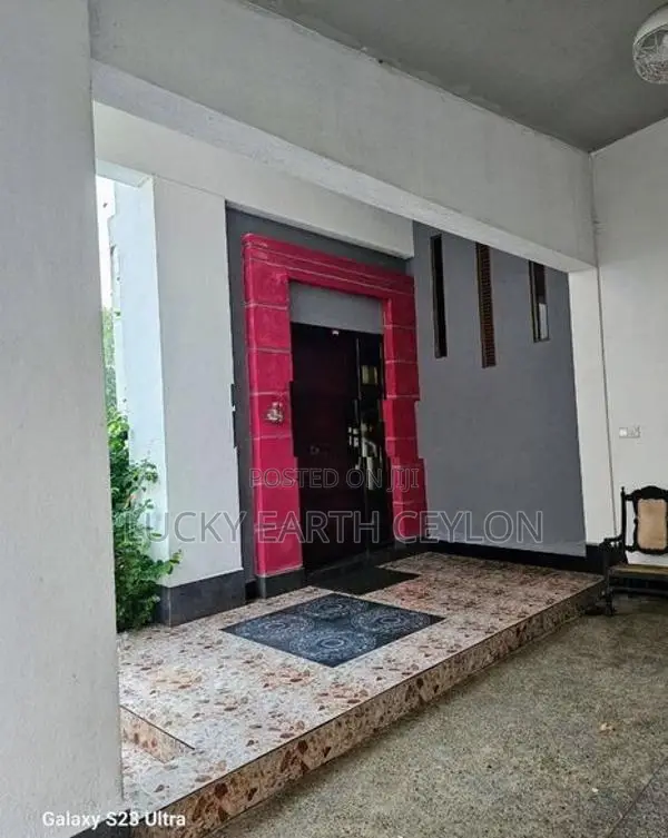 Sale,Piliyandala, Semi Furnished 3 Story House For Sale(NZMS3073)
