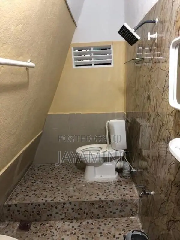Rooms with Annex Rent in Nugegoda