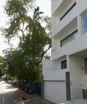 Commercial Property for long term lease in Colombo 07