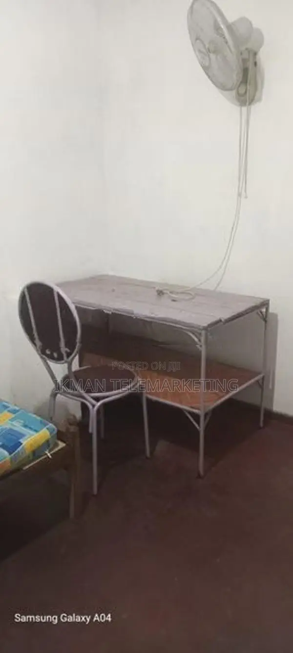 Furnished Room for Working/ Executive Ladies Only