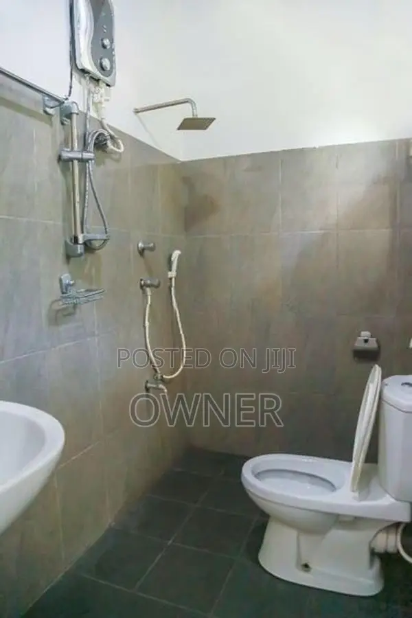 Lakeside Villa Anuradhapura City Rooms