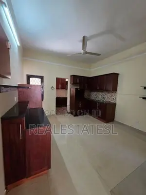 4 Bed Spacious house for rent at dehiwela near galle rd