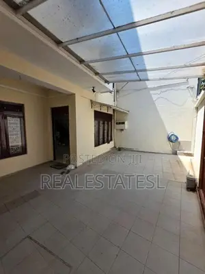 4 Bed Spacious house for rent at dehiwela near galle rd