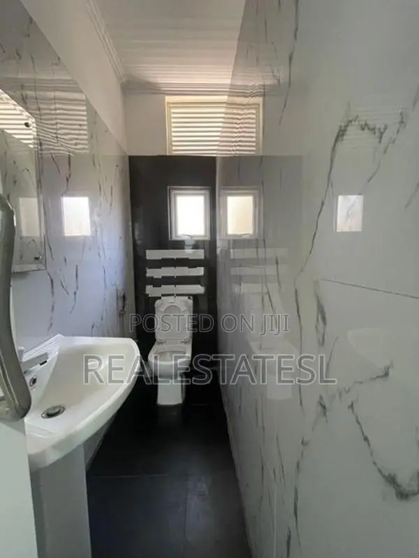PREMIUM 8400 SQFT OFFICE SPACE FOR RENT – COLOMBO 03
