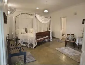Semi-Furnished 1-Bedroom Apartment for Rent – Kandy