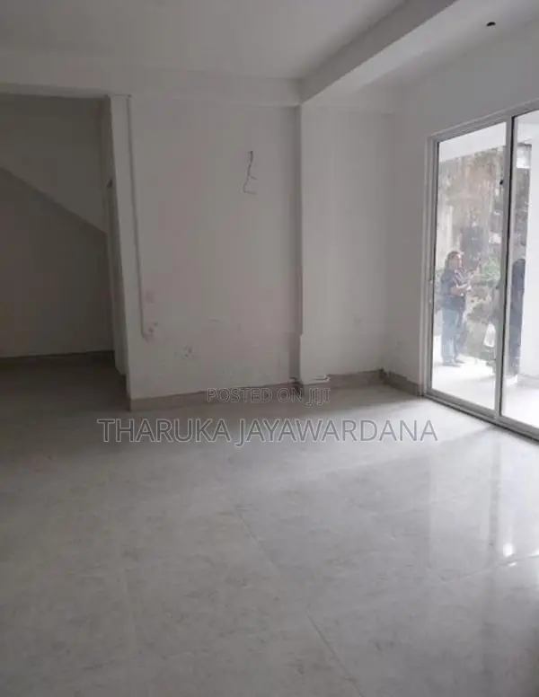 brand new shop for rent