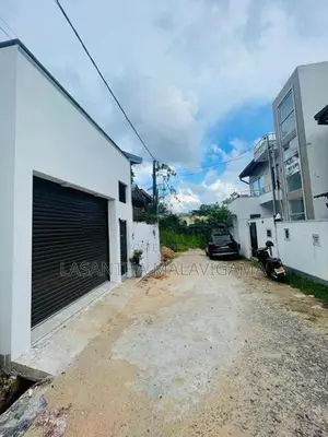 Brand New Single Storey House for sale in Athurugiriya Prime Pradise