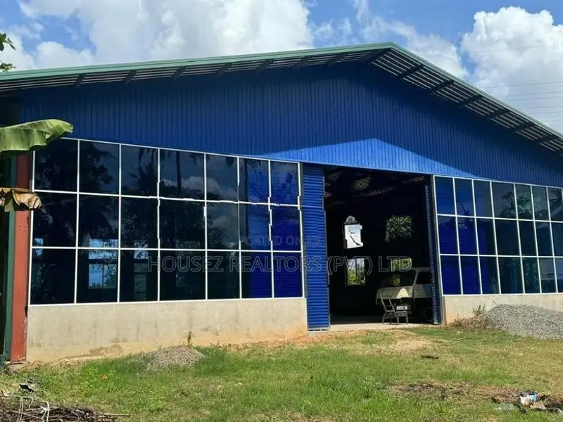 Prime Commercial Warehouse for Sale – Gampaha Town