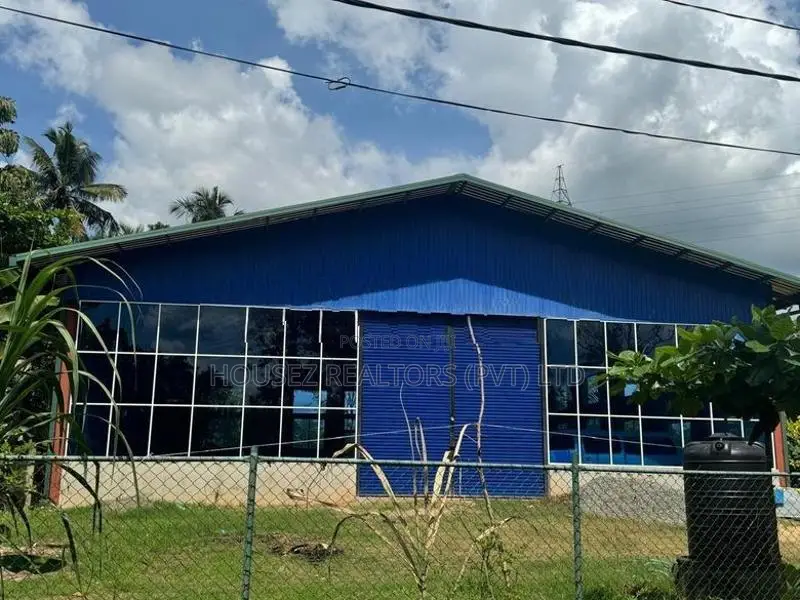 Prime Commercial Warehouse for Sale – Gampaha Town