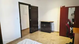 03 Bedrooms Apartment For Rent In Colombo At LHP Building
