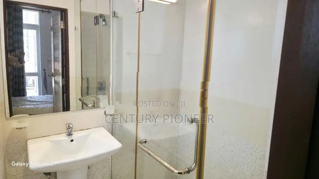 03 Bedrooms Apartment For Rent In Colombo At LHP Building