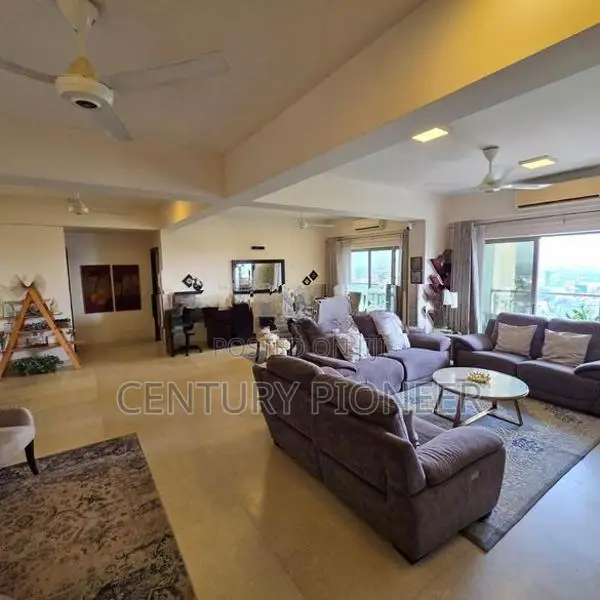 Large 3BR Apt For Sale In Rajagiriya At Iconic Residencies (Unfurnishe