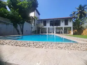 Luxury House For Rent In Nawala with Swimming Pool