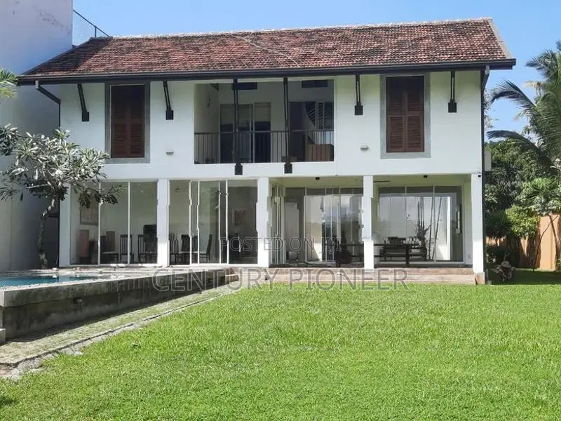 Luxury House For Rent In Nawala with Swimming Pool