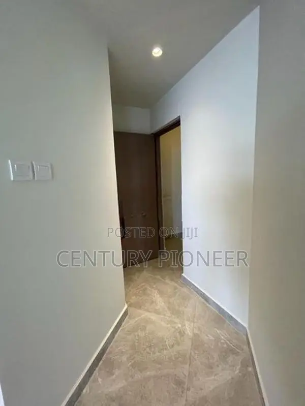 Large 03 Bedrooms Apartment For Sale In Rajagirirya At Capital Height
