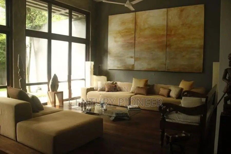 Luxury 04 Bedrooms House For Rent In Rajagiriya