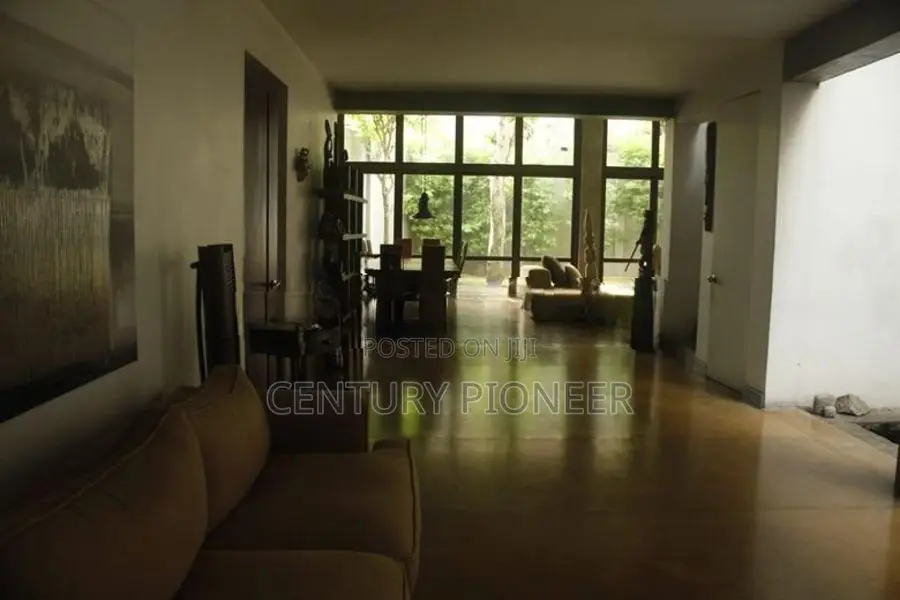 Luxury 04 Bedrooms House For Rent In Rajagiriya