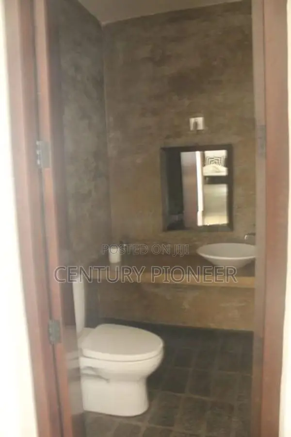 Luxury 04 Bedrooms House For Rent In Rajagiriya