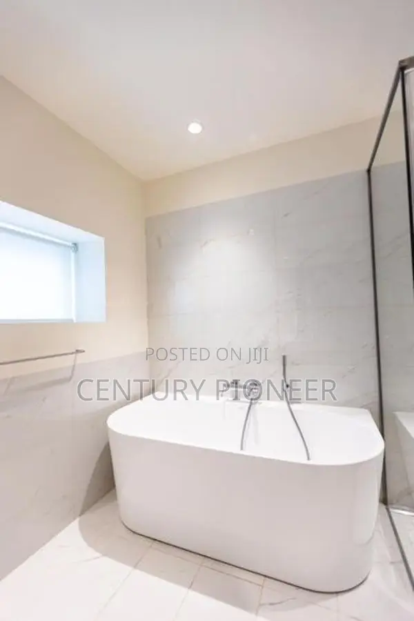 Cinnamon Life Suite Tower 02 Bedrooms Apartment For Rent In Colombo