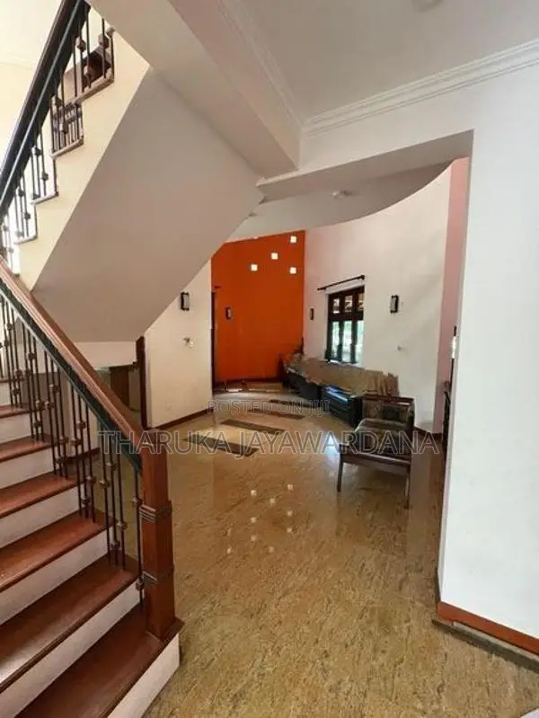 3story house for rent