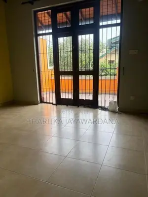 3story house for rent