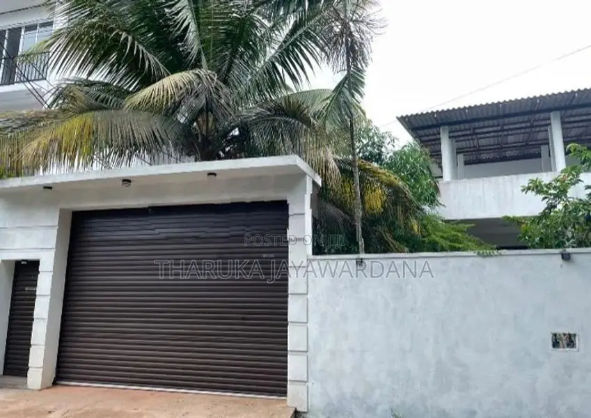 new modern 1st floor unit for rent