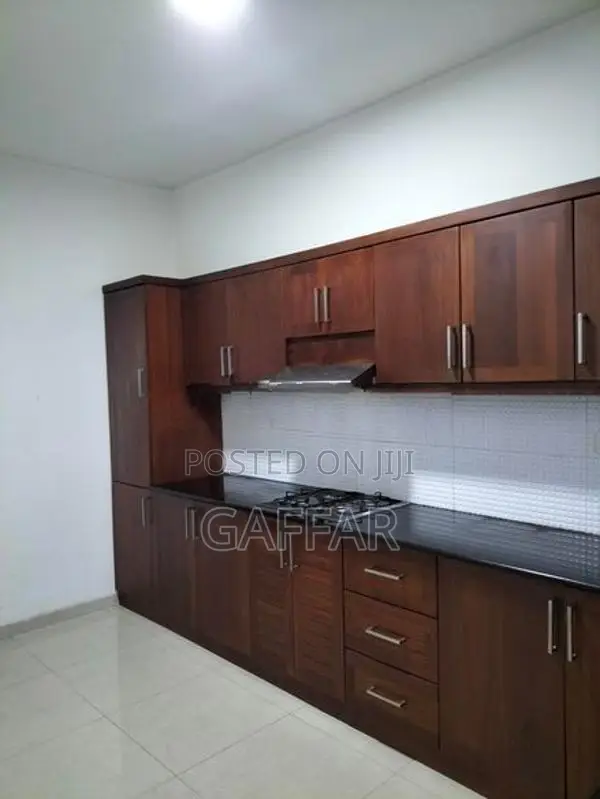 4 bedroom apartment for sale
