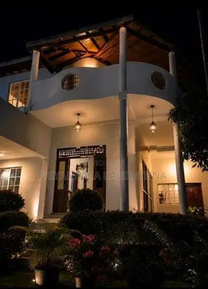 Bricks Walls /Luxury House For Sale With Furniture - Arangala
