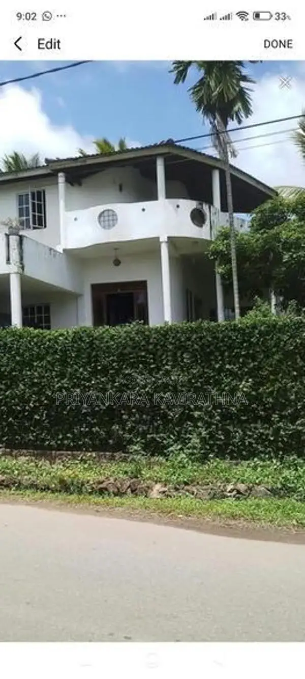 Bricks Walls /Luxury House For Sale With Furniture - Arangala