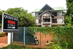 ක්වීන් ඉන් (Queen Inn) නිවාඩු නිකේතනය අනුරාධපුර