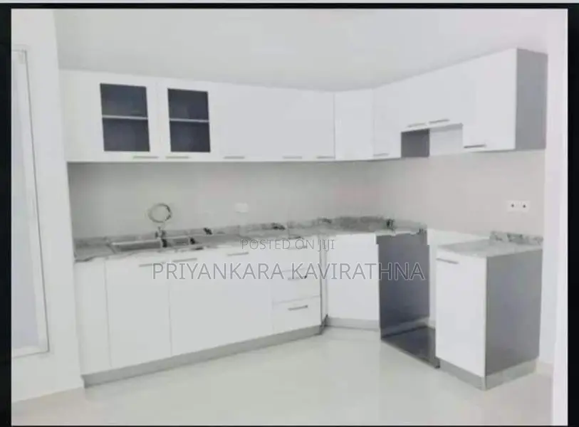 Luxury Appartement For Sale in Kadawatha