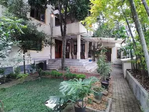 06 Bedrooms House For Sale In Rajagiriya