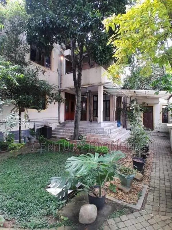 06 Bedrooms House For Sale In Rajagiriya