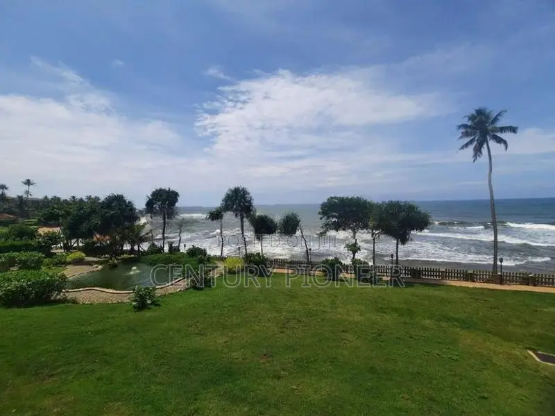 Duplex Sea View 03 Bedroom Apt For Sale In Galle At ICC Oceanfront Con